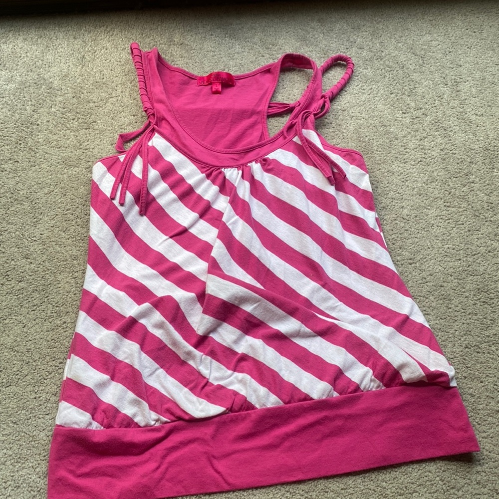 Almost Famous double layered tank top